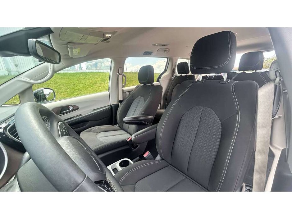 2024 Chrysler Grand Caravan SXT SXT 2WD