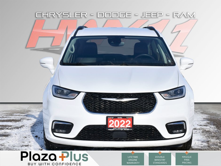 2022 Chrysler Pacifica Touring L LEATHER/LANE DEPARTURE WARNING/BLIND SPOT MONITOR/APPLE CAR PLAY/NO ACCIDENTS