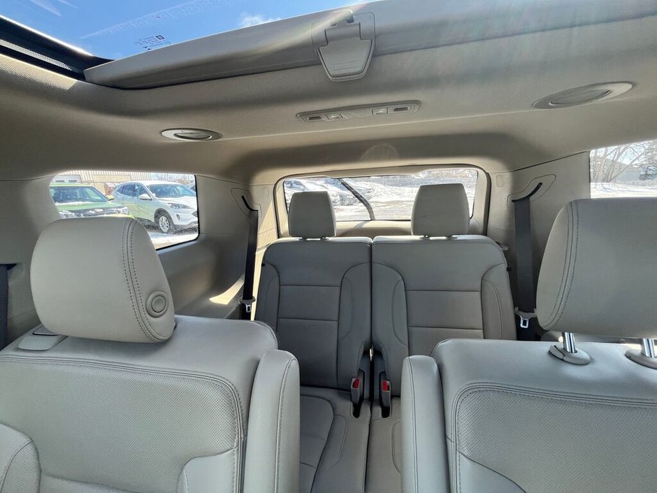 2018 GMC Acadia Denali-20