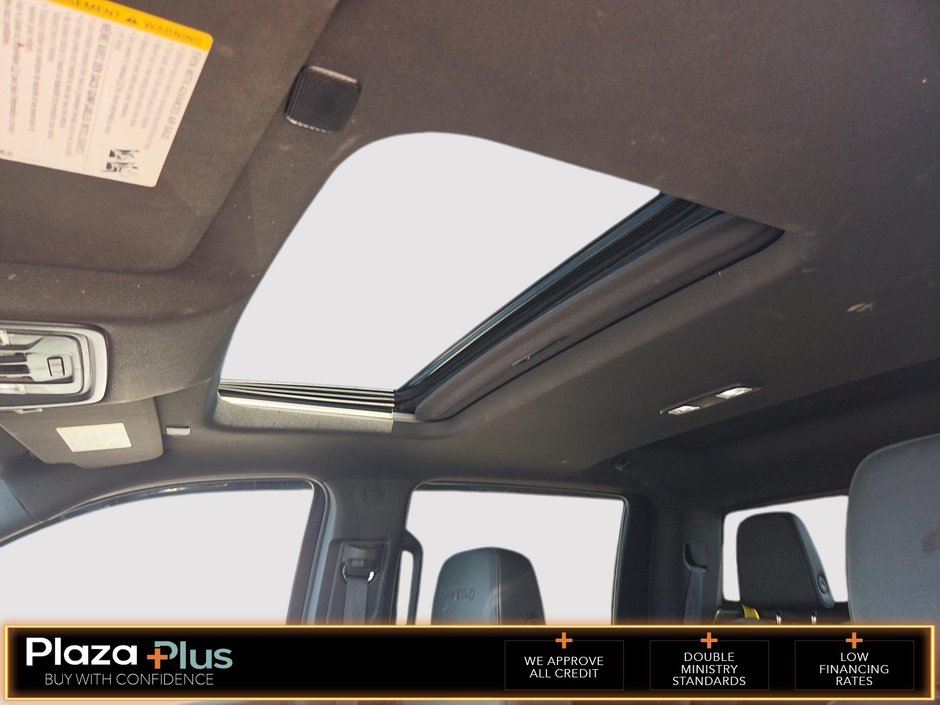 2022 GMC Sierra 1500 AT4 4WD Crew Cab 157  AT4