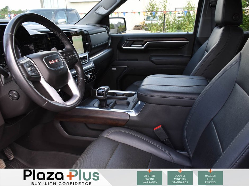 2023 GMC Sierra 1500 SLT-7