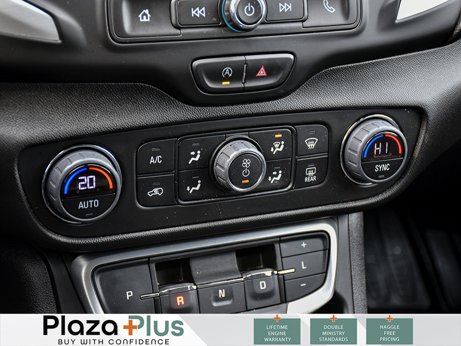 2024 GMC Terrain SLE AWD | CLEAN CARFAX | HEATED SEATS | APPLE CARPLAY + ANDROID AUTO | KEYLESS ENTRY