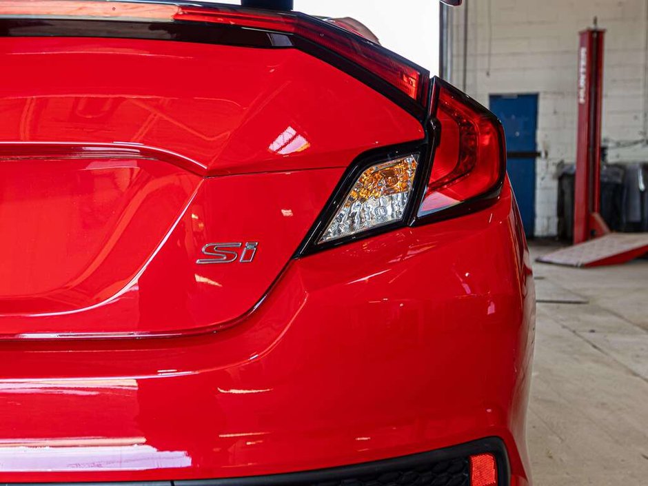 2020 Honda Civic Si Coupe BASE 6 SPEED MANUAL TRANS   2.0L 4CYLINDER ENGINE