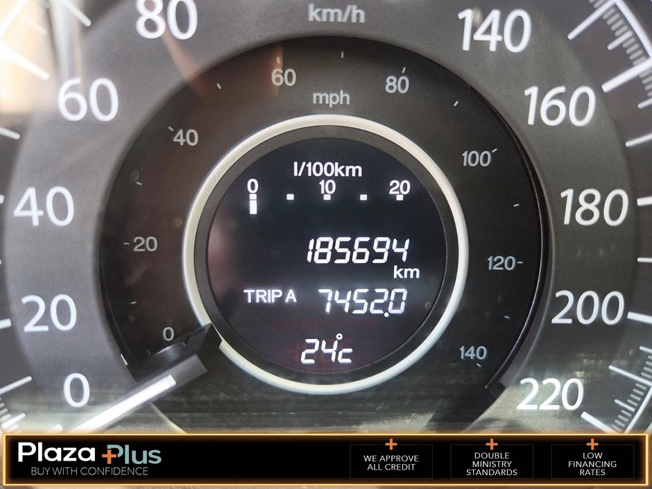 2016 Honda CR-V SE Clean CarFax / AWD / CERTIFIED