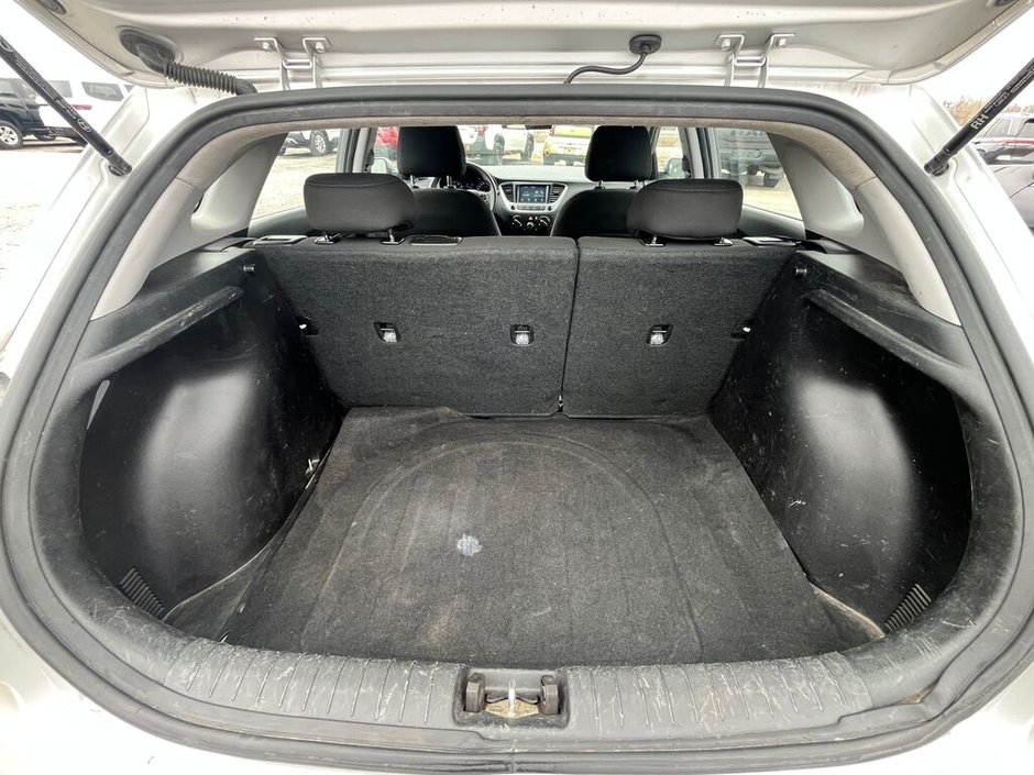 2019 Hyundai Accent Preferred 5 Door Preferred Auto