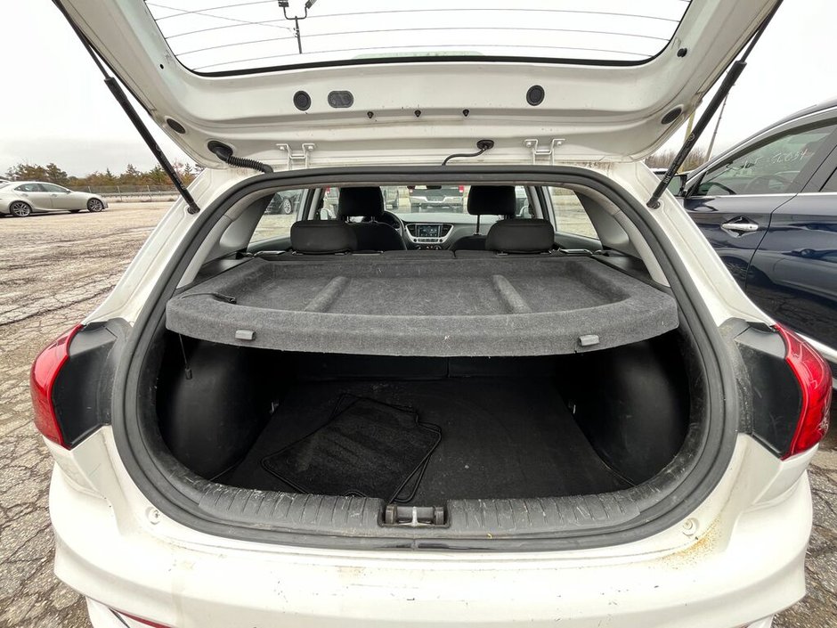 2019 Hyundai Accent Preferred 5 Door Preferred Auto