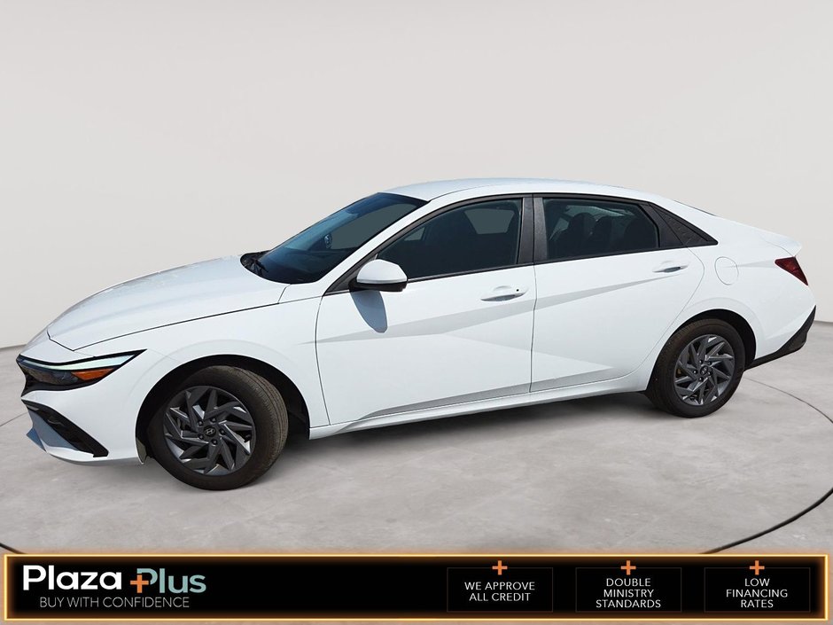 2025 Hyundai Elantra Preferred Preferred IVT