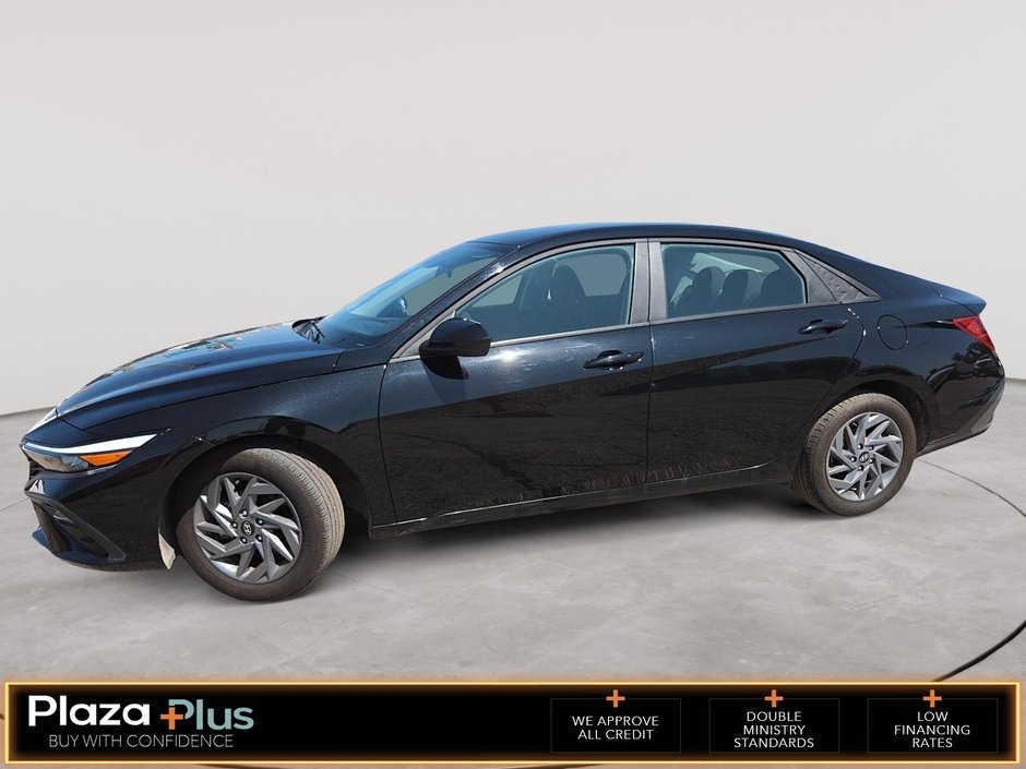 2025 Hyundai Elantra Preferred Preferred IVT