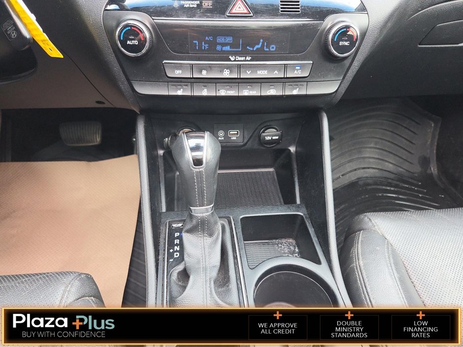 2017 Hyundai Tucson SE AWD 4dr 2.0L SE
