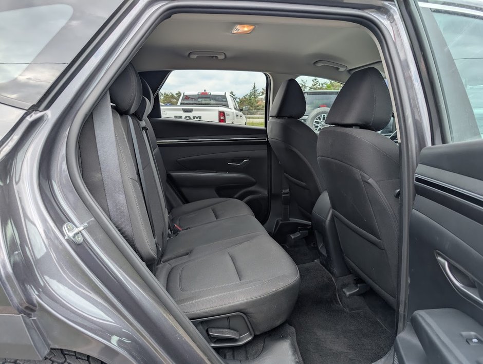 2022 Hyundai Tucson Essential-3