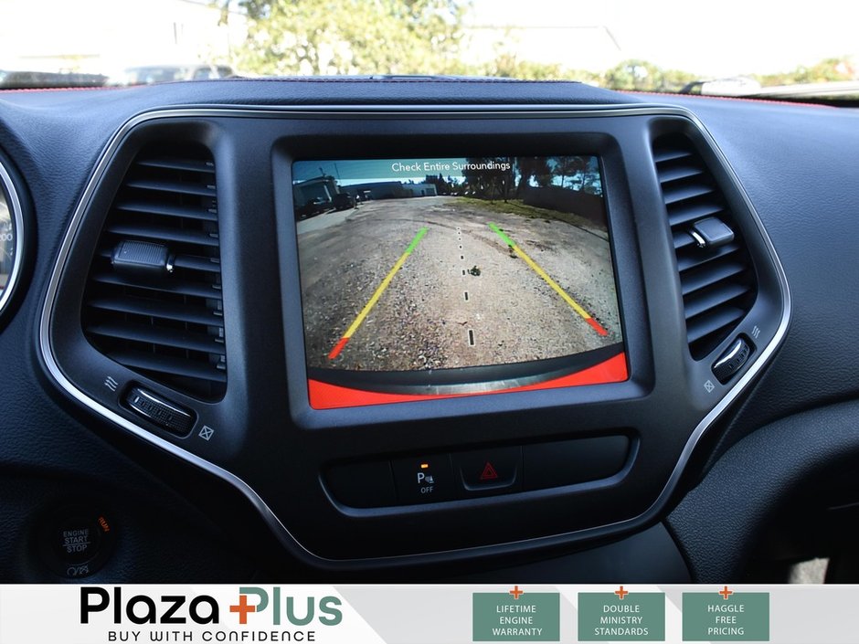 2019 Jeep Cherokee Trailhawk HEATED WHEEL/REMOTE START/APPLE CAR PLAY/PANOROOF/POWER LIFT GATE