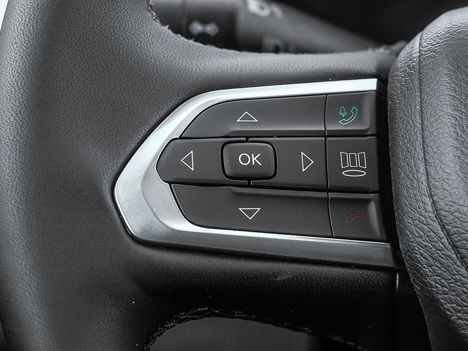 2024 Jeep Compass NORTH-13