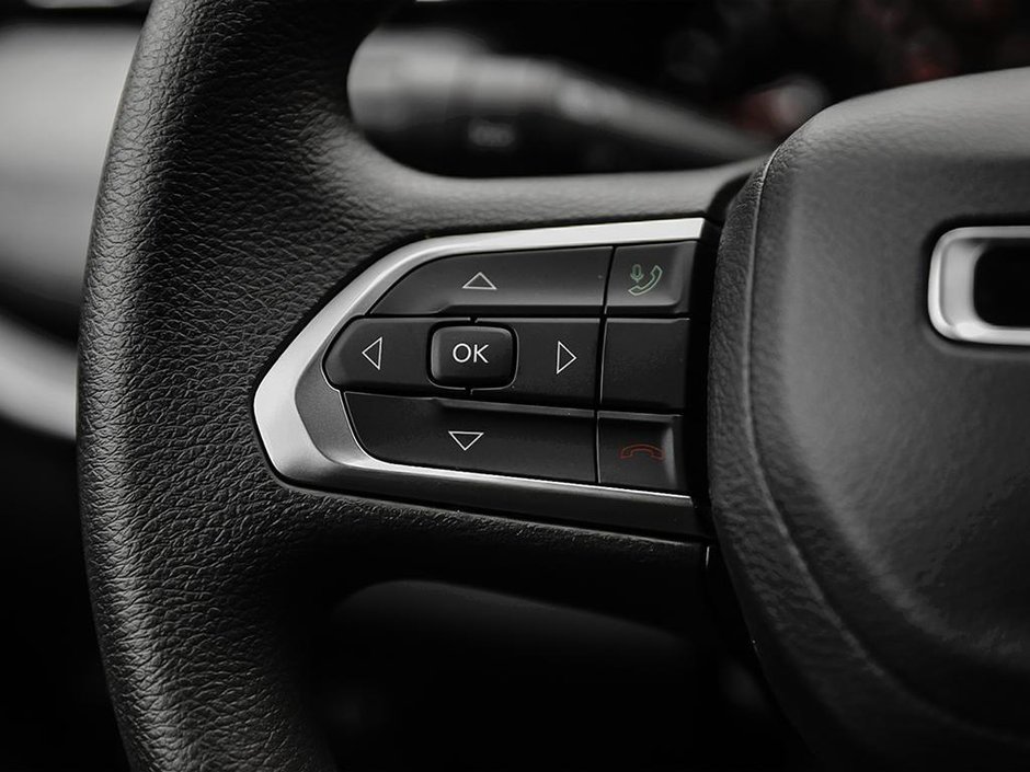 2025 Jeep Compass SPORT-13