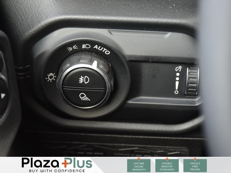 2025 Jeep Gladiator SPORT S-13