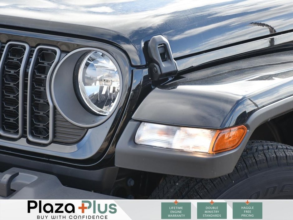 2025 Jeep Gladiator SPORT S-4