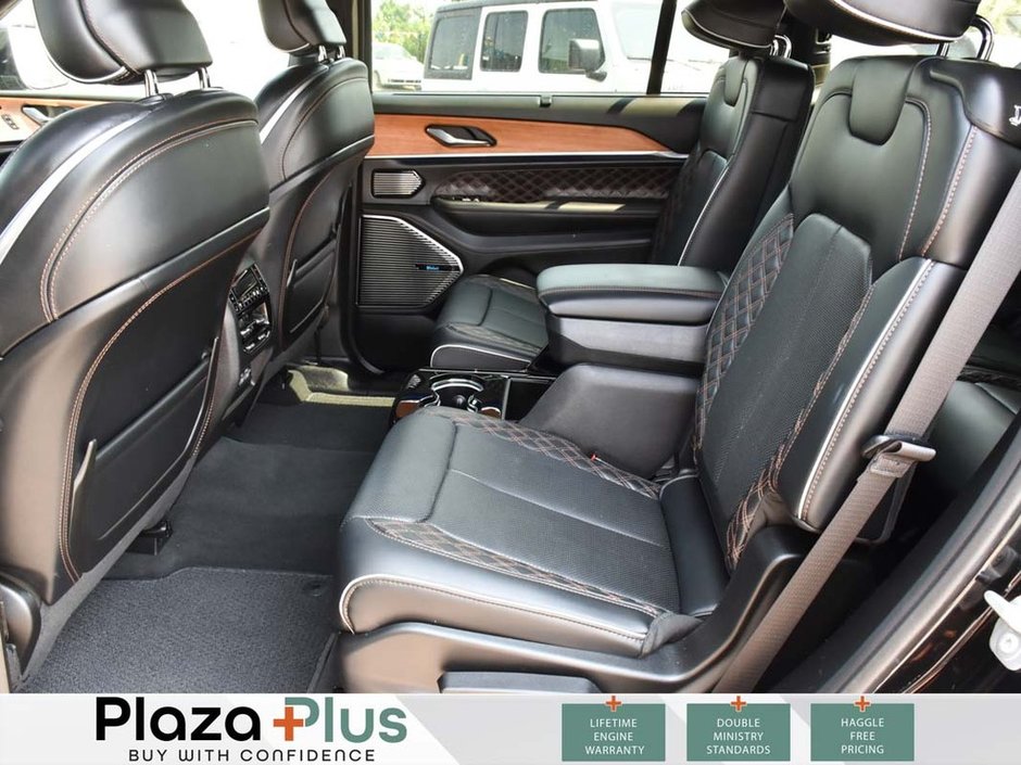 2023 Jeep Grand Cherokee L Summit Reserve-11