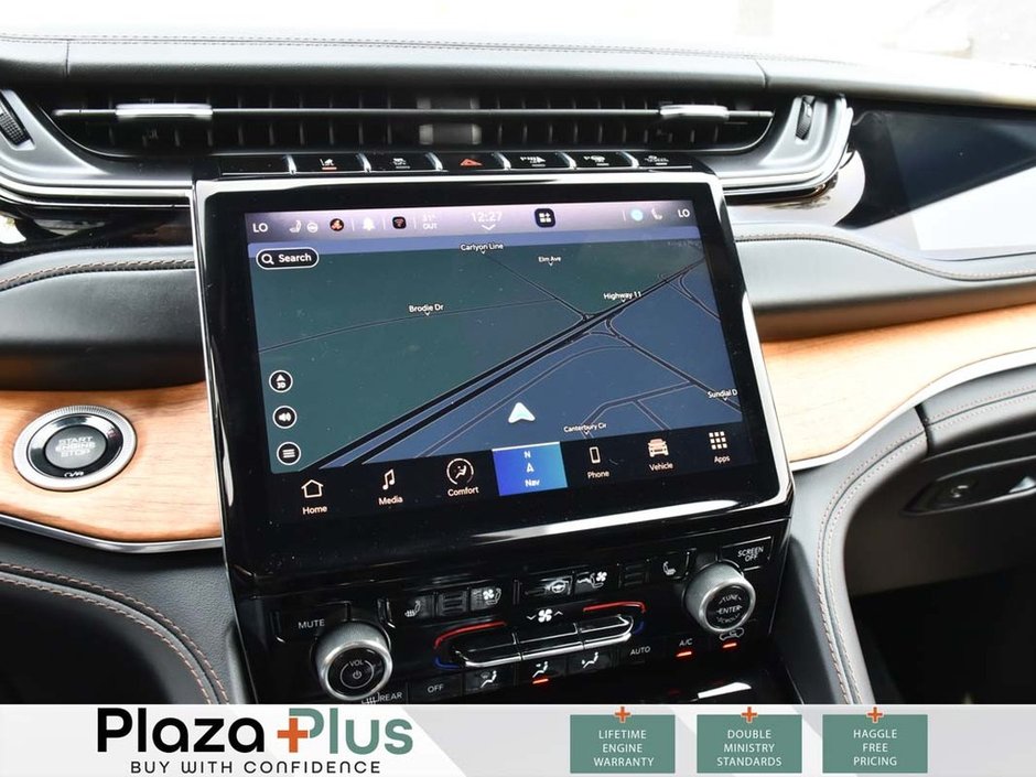 2023 Jeep Grand Cherokee L Summit Reserve MCTINTOSH AUDIO | CAPTAIN CHAIRS | 21IN RIMS