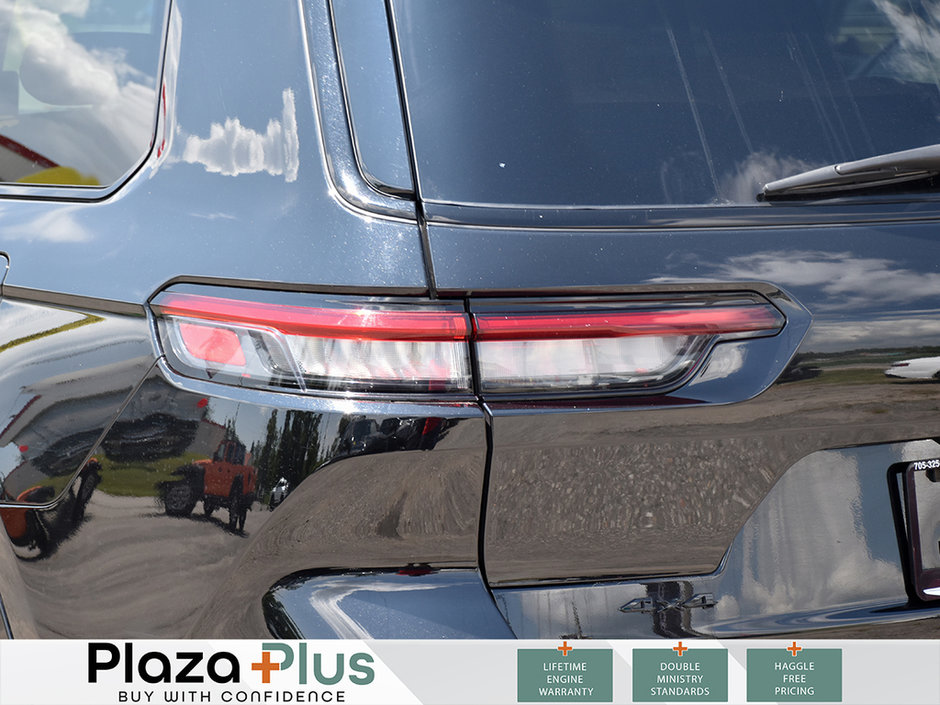 2023 Jeep Grand Cherokee L Summit Reserve-6