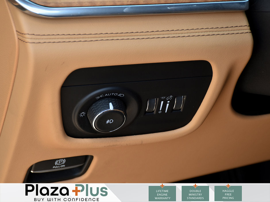 2023 Jeep Grand Cherokee L Summit Reserve-11