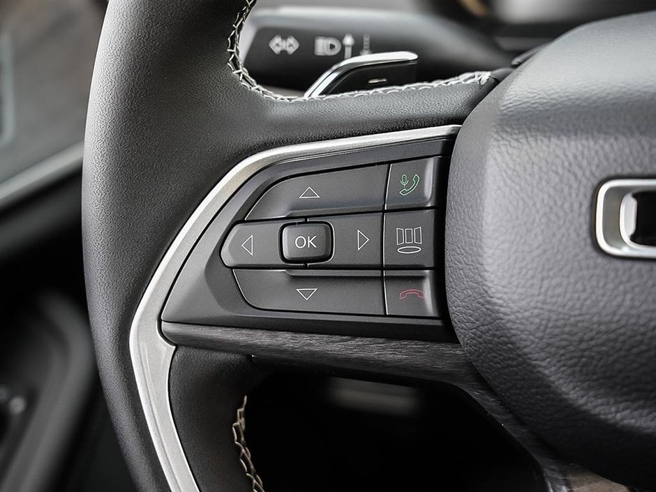 2025 Jeep Grand Cherokee LIMITED-13