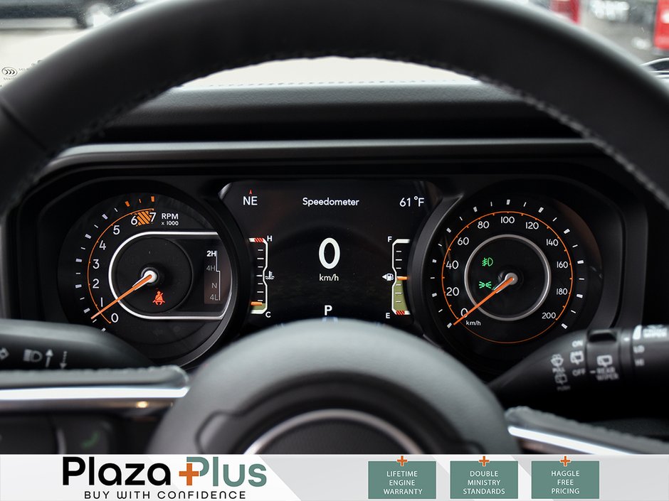 2025 Jeep Wrangler 4-Door SAHARA-18