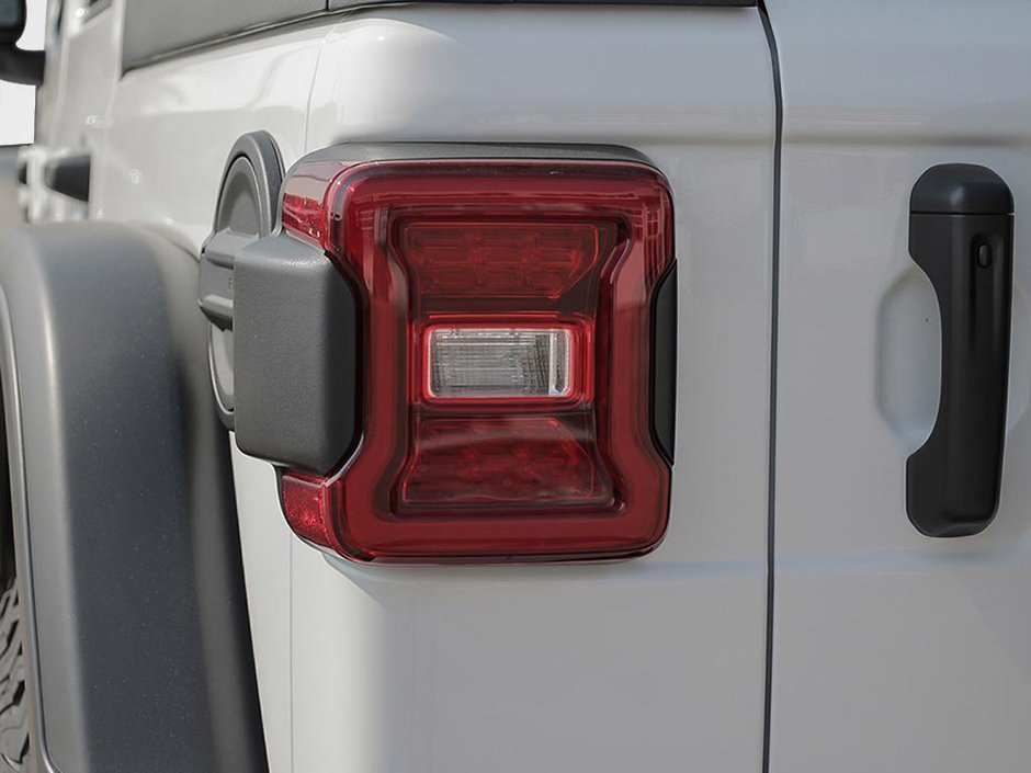 2025 Jeep Wrangler 4-Door RUBICON-9