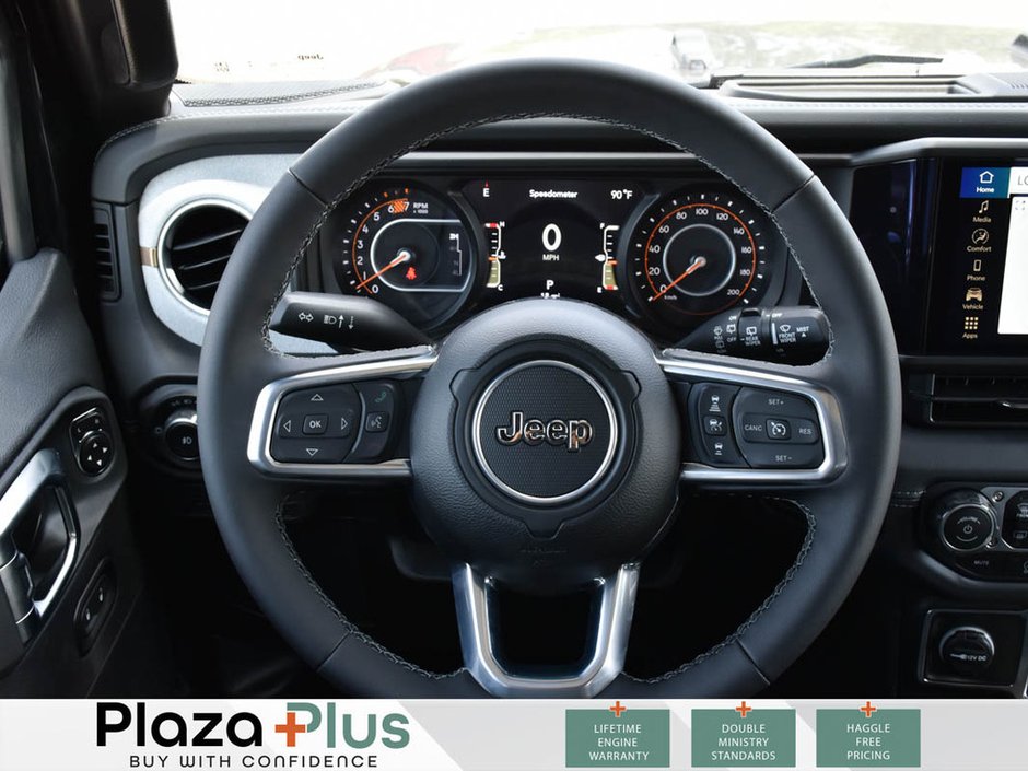 2025 Jeep Wrangler 4-Door SAHARA-13