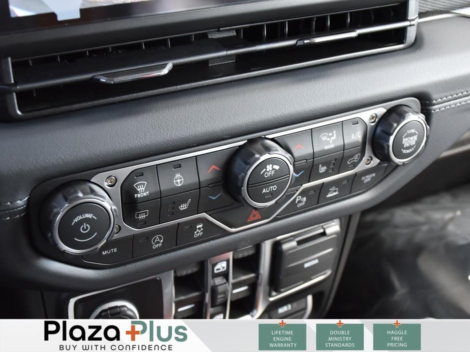 2026 Jeep Wrangler 4-Door RUBICON-17