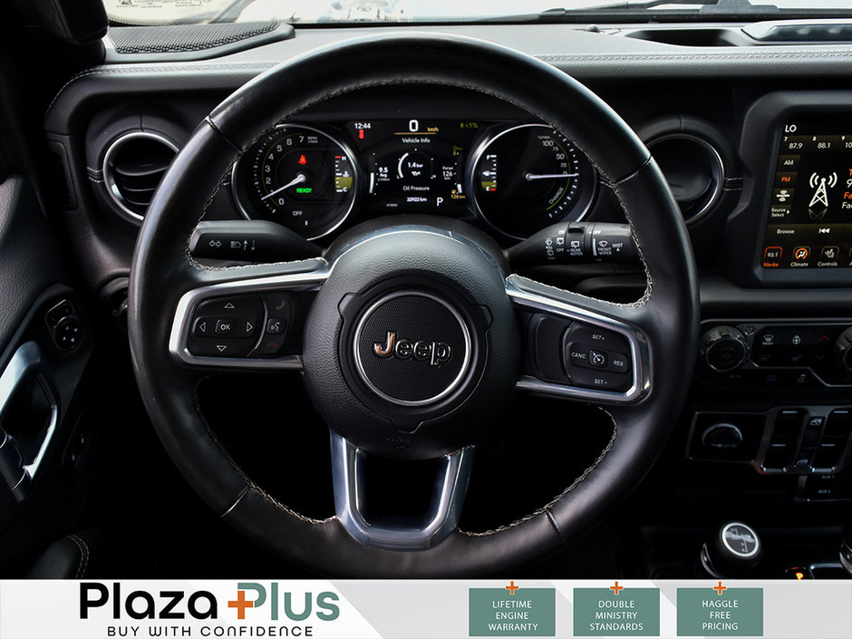 2023 Jeep Wrangler 4xe Sahara-14