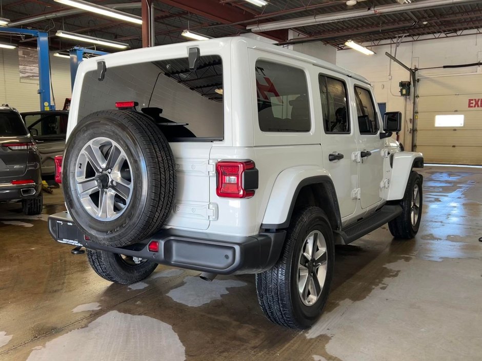 2021 Jeep Wrangler Unlimited Sahara-6