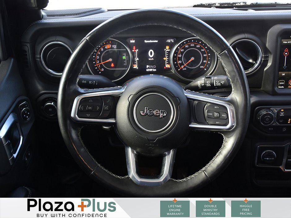 2023 Jeep Wrangler Sahara-12