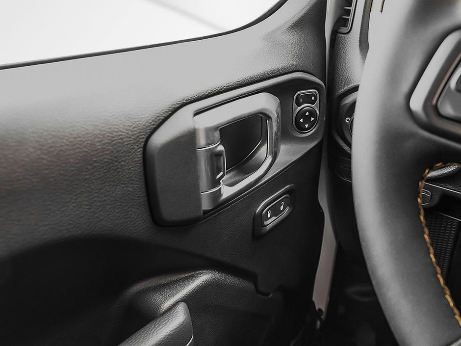 2024 Jeep Wrangler Willys PREMIUM SOUND/BLIND SPOT MONITOR/HEATED WHEEL/BACK UP CAMERA