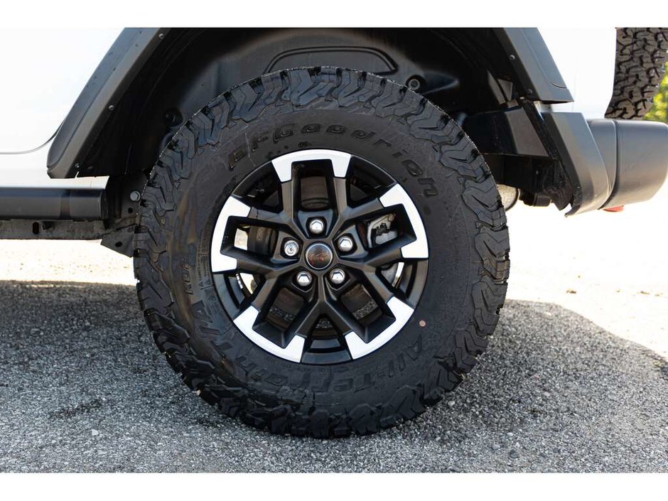 2024 Jeep Wrangler Rubicon RUBICON 4 DOOR 4x4   3.6L V6 ENGINE