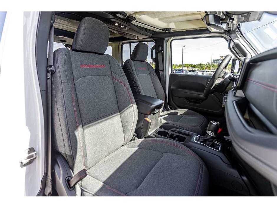2024 Jeep Wrangler Rubicon RUBICON 4 DOOR 4x4   3.6L V6 ENGINE