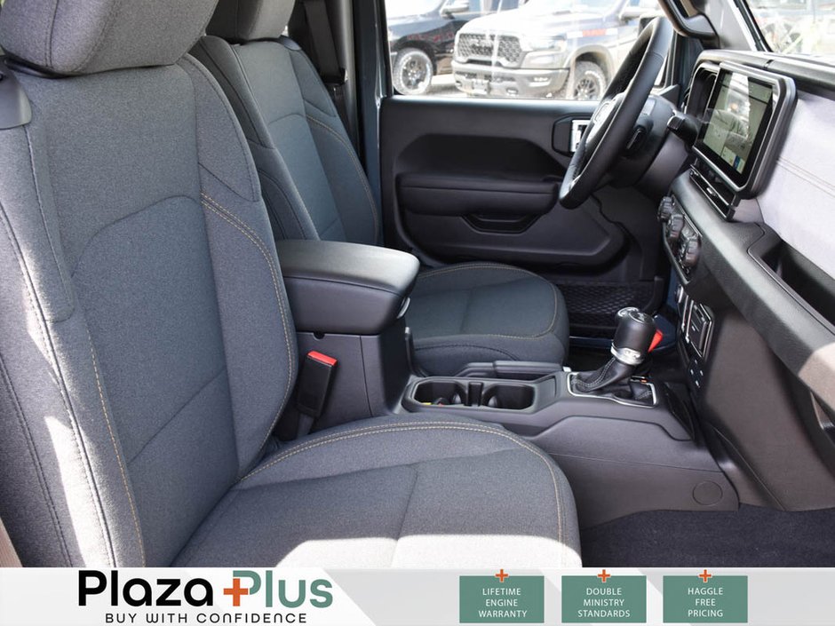 2025 Jeep Wrangler SPORT S-19