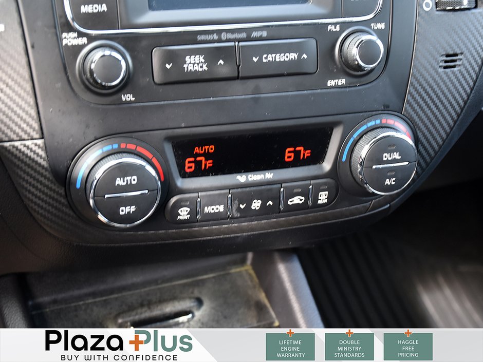 2014 Kia Forte 5-Door SX-19