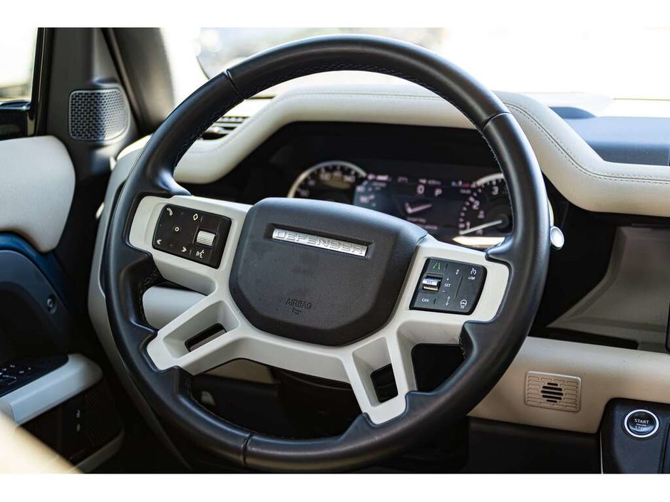 2023 Land Rover Defender SE SE   TURBOCHARGED ENGINE 2.0L or 3.0L   AWD