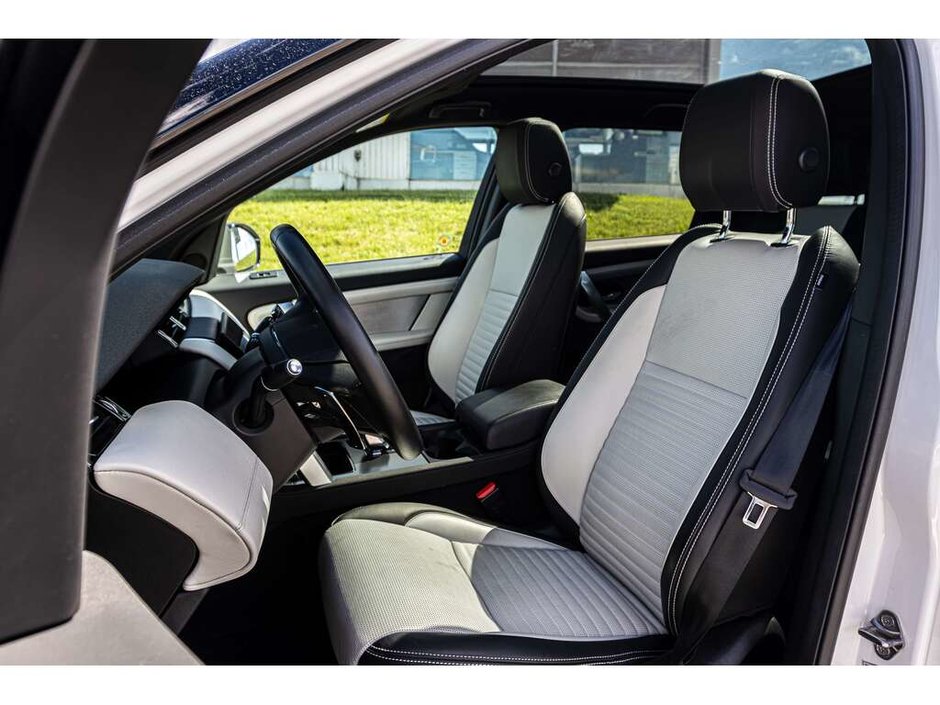 2024 Land Rover Discovery Sport Dynamic HSE Dynamic HSE 4WD