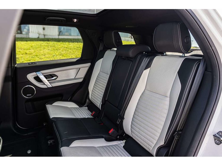 2024 Land Rover Discovery Sport Dynamic HSE Dynamic HSE 4WD