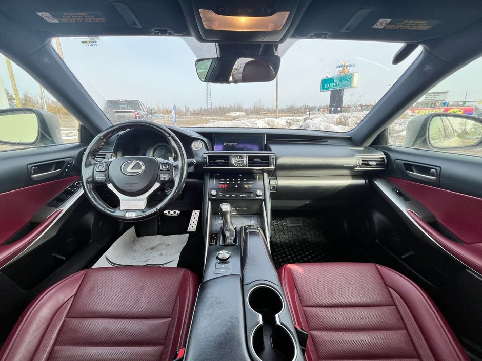 2018 Lexus IS 300 F SPORT F-SPORT/SILVER/RED LEATHER/SUNROOF/HEATED SEATS