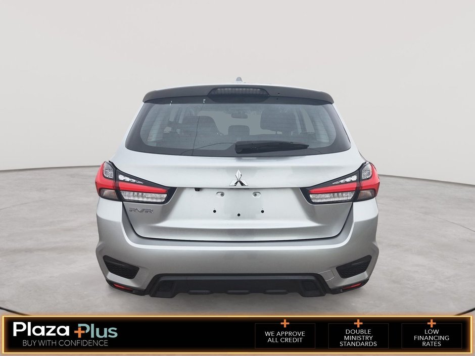 2023 Mitsubishi RVR SE Clean CarFax / SE FWD / Certified