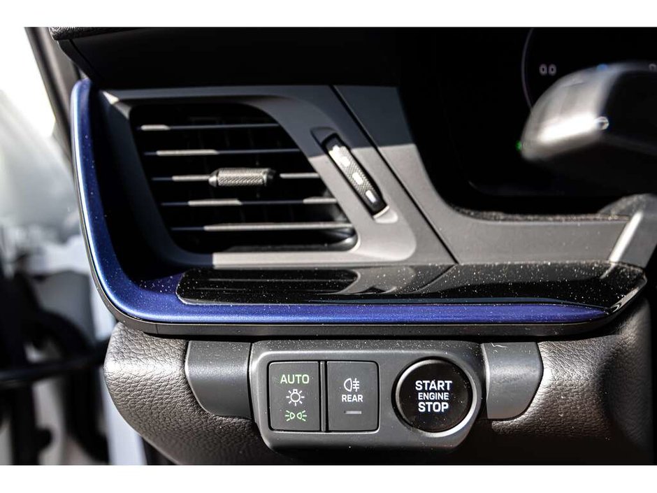 2025 Porsche 911 Carrera T T Interior Pkg in Gentian Blue/Bose Surround System/Lane Change Assist/Extended Fuel Tank(22.1 gal.)