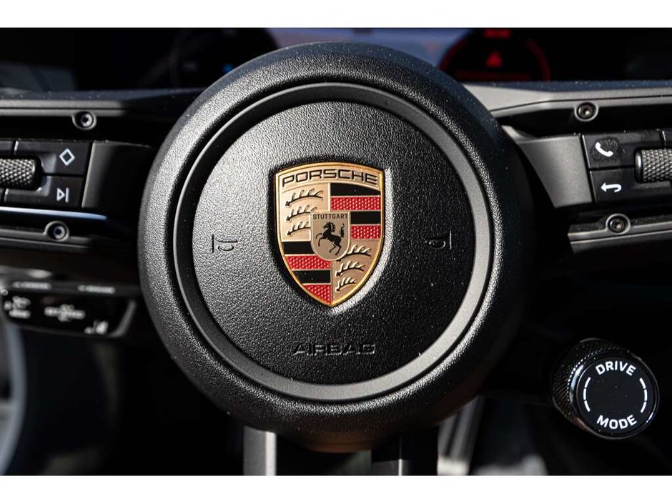 2025 Porsche 911 Carrera T T Interior Pkg in Gentian Blue/Bose Surround System/Lane Change Assist/Extended Fuel Tank(22.1 gal.)