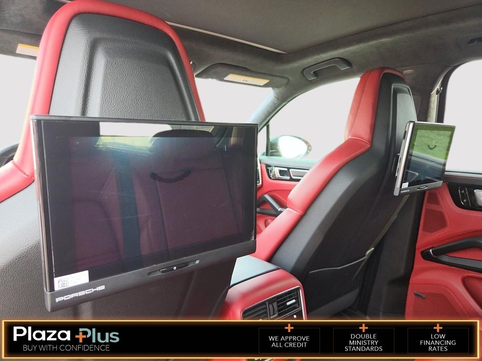 2021 Porsche Cayenne GTS PREMIUM PLUS PKG/BORDEAUX RED INTERIOR/ASSITANCE PKG/REAR ENTERTAINMENT/SPORT CHRONO PKG