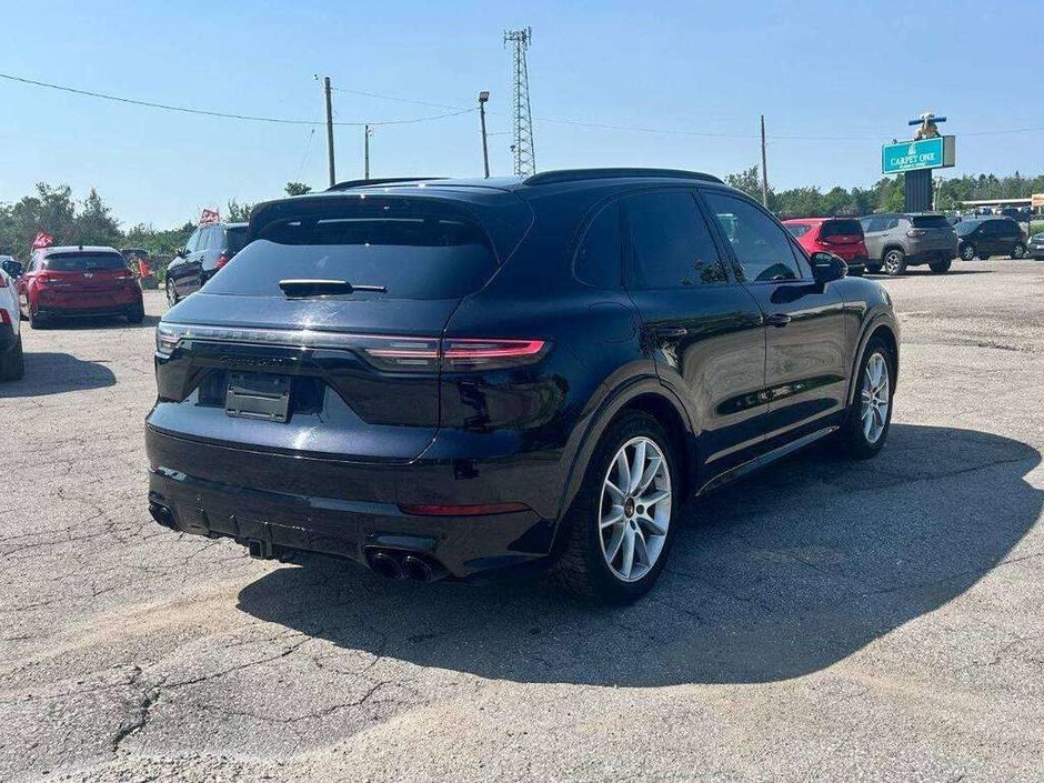 2021 Porsche Cayenne GTS PREMIUM PLUS PKG/BORDEAUX RED INTERIOR/ASSITANCE PKG/REAR ENTERTAINMENT/SPORT CHRONO PKG