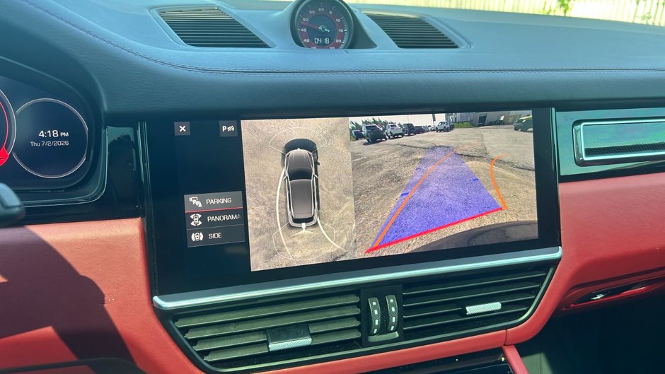 2021 Porsche Cayenne GTS PREMIUM PLUS PKG/BORDEAUX RED INTERIOR/ASSITANCE PKG/REAR ENTERTAINMENT/SPORT CHRONO PKG