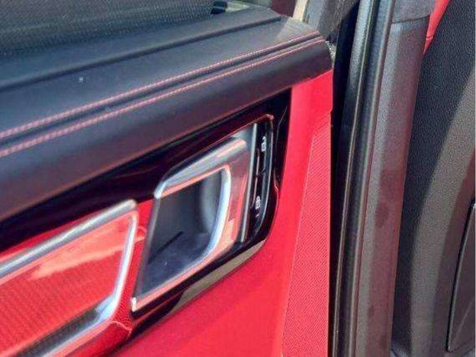 2021 Porsche Cayenne GTS PREMIUM PLUS PKG/BORDEAUX RED INTERIOR/ASSITANCE PKG/REAR ENTERTAINMENT/SPORT CHRONO PKG