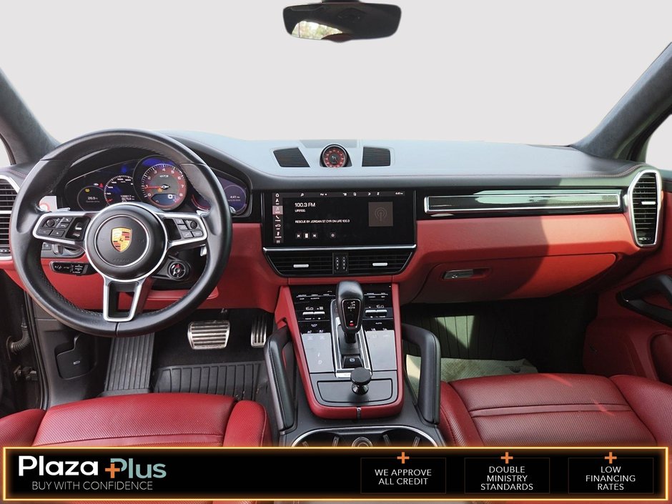 2021 Porsche Cayenne GTS PREMIUM PLUS PKG/BORDEAUX RED INTERIOR/ASSITANCE PKG/REAR ENTERTAINMENT/SPORT CHRONO PKG