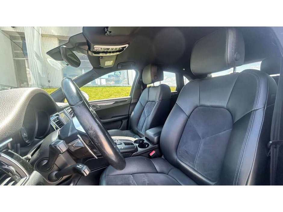 2016 Porsche Macan S AWD 4DR S   3.0L TWIN -TURBO V6 ENGINE