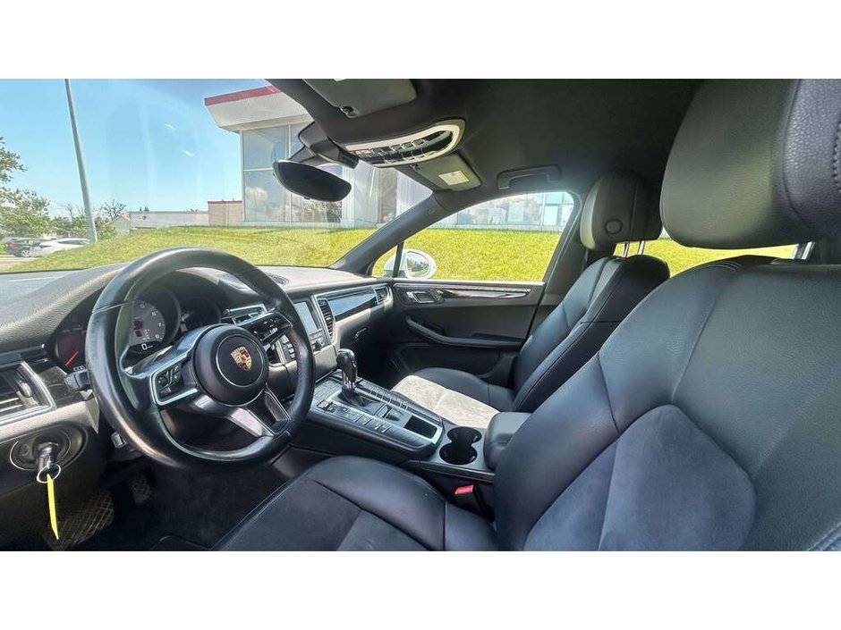 2016 Porsche Macan S AWD 4DR S   3.0L TWIN -TURBO V6 ENGINE